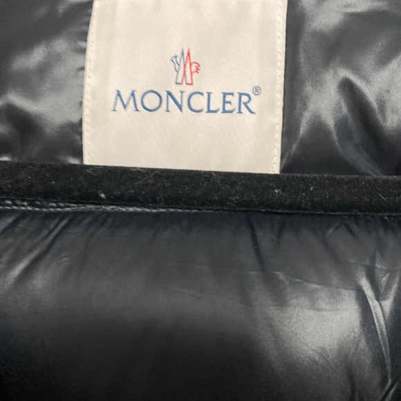 Moncler Hooded Mid Length jacket - Black - Picture 10 of 11
